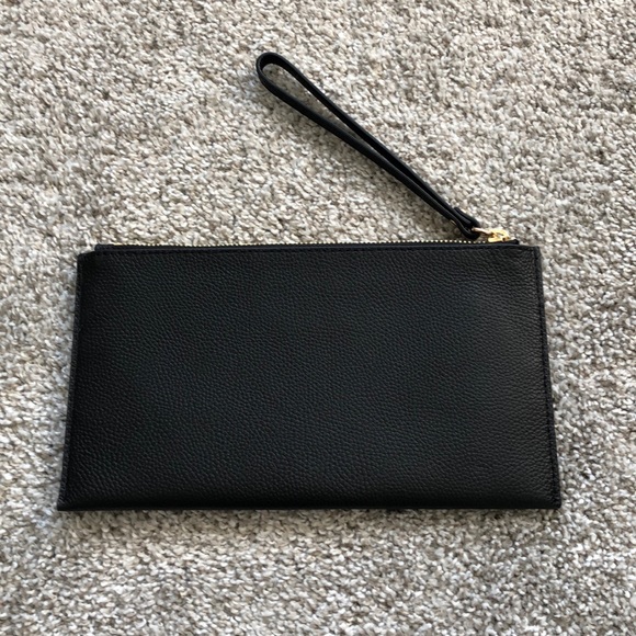 *SOLD* Black Michael Kors Wristlet - Picture 3 of 5